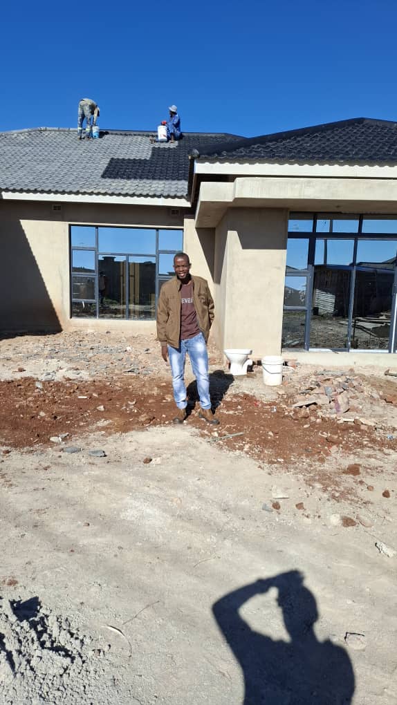 Founder Tinotenda Mambondiani